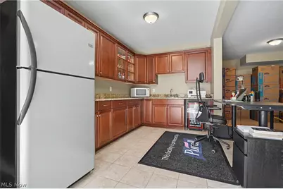 1933 Rock Creek S, Akron, OH 44333 - Photo 36