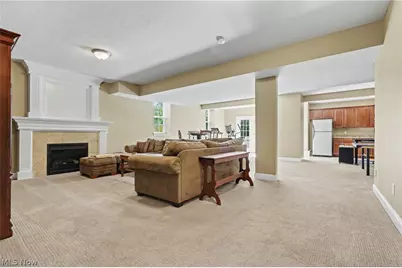 1933 Rock Creek S, Akron, OH 44333 - Photo 34