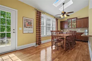 1933 Rock Creek S, Akron, OH 44333 - Photo 14