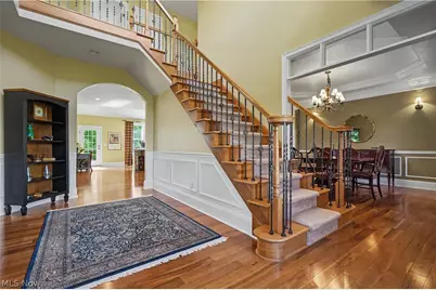 1933 Rock Creek S, Akron, OH 44333 - Photo 6