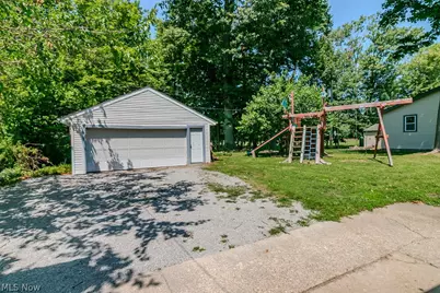 5084 Forest Road, Mentor, OH 44060 - Photo 32