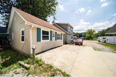 35 Billow Beach, Ashtabula, OH 44004 - Photo 4