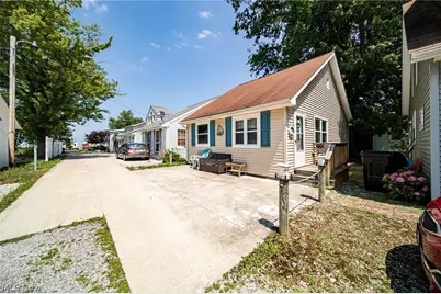 35 Billow Beach, Ashtabula, OH 44004 - Photo 1