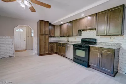 4942 Lear Nagle Road, North Ridgeville, OH 44039 - Photo 16