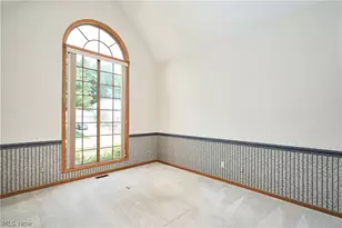 4350 Bramble Dr, Copley, OH 44321 - Photo 8
