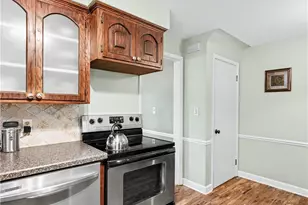 1660 Wiltshire Rd, Akron, OH 44313 - Photo 10