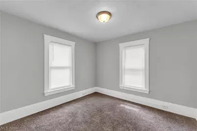7210 Colgate Avenue, Loveland, OH 44102 - Photo 18
