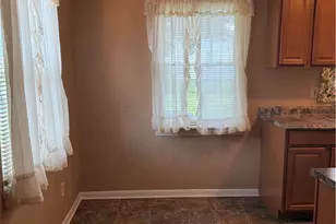 2031 Hillside Terrace, Akron, OH 44305 - Photo 8