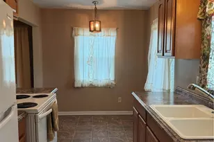 2031 Hillside Terrace, Akron, OH 44305 - Photo 6