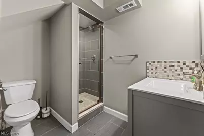 1942 Edwards Drive, Akron, OH 44306 - Photo 24