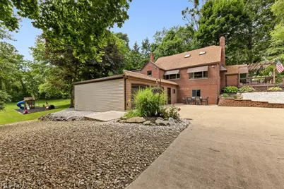 1942 Edwards Drive, Akron, OH 44306 - Photo 38