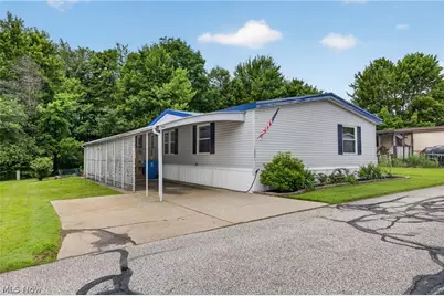 13041 Kevin Lane, Chardon, OH 44024 - Photo 4