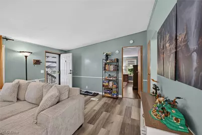13041 Kevin Lane, Chardon, OH 44024 - Photo 14