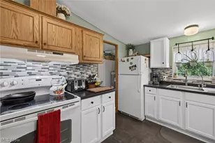 13041 Kevin Ln, Chardon, OH 44024 - Photo 20