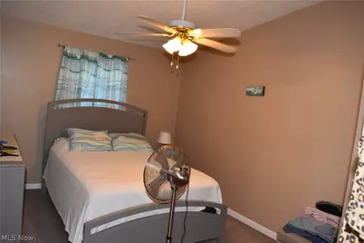 3595 & 3597 W 36th Street, Shadyside, OH 43947 - Photo 10