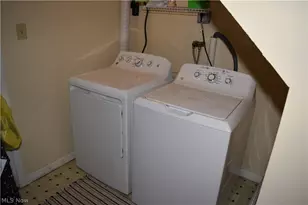 3595 & 3597 W 36th St, Shadyside, OH 43947 - Photo 8