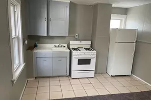 2109 Halstead Ave, Oakwood, OH 44107 - Photo 2