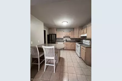 3635 Indian Run Drive #2, Canfield, OH 44406 - Photo 6