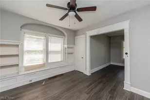 10937-10929 Massie Ave, Loveland, OH 44108 - Photo 8