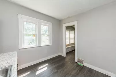 10937-10929 Massie Avenue, Loveland, OH 44108 - Photo 18