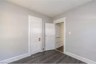 10937-10929 Massie Avenue, Loveland, OH 44108 - Photo 16