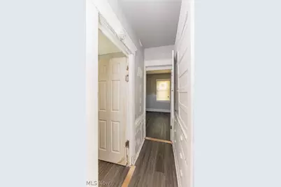 10937-10929 Massie Avenue, Loveland, OH 44108 - Photo 12