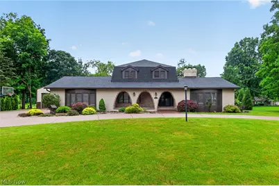 4087 Pebble Beach Drive, Canfield, OH 44406 - Photo 2