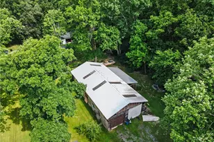 3424 Painesville Warren Rd, Worthington, OH 44470 - Photo 2
