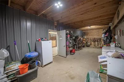 9918 Ridge Road SE, Uhrichsville, OH 44683 - Photo 32