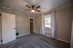 1135 Eastport Ave, Uhrichsville, OH 44683 - Photo 32