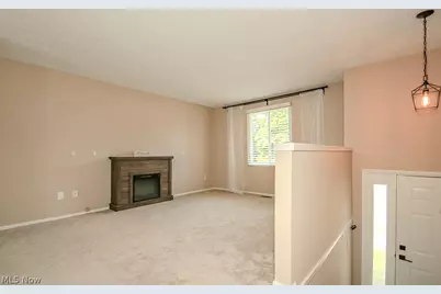 10015 Windjammer Trail, Aurora, OH 44202 - Photo 8