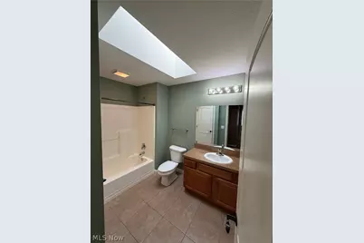 15 Town Square Boulevard, Columbiana, OH 44408 - Photo 20