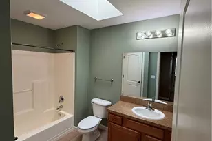 15 Town Square Blvd, Columbiana, OH 44408 - Photo 20