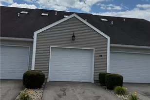 15 Town Square Blvd, Columbiana, OH 44408 - Photo 4