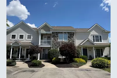 15 Town Square Boulevard, Columbiana, OH 44408 - Photo 1