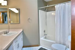 4052 St Andrews Ct, Canfield, OH 44406 - Photo 36