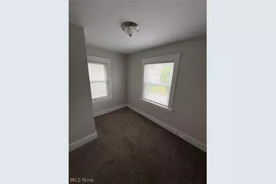 13010 Parkhill Avenue, Loveland, OH 44120 - Photo 12
