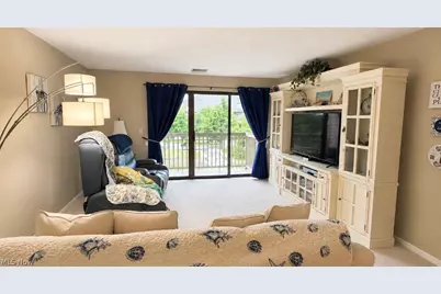 3800 Rosemont Boulevard #117B, Fairlawn, OH 44333 - Photo 2