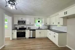 509 Marquardt Ave NE, North Canton, OH 44720 - Photo 4