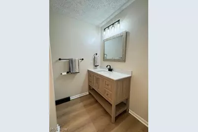 509 Marquardt Avenue NE, North Canton, OH 44720 - Photo 14