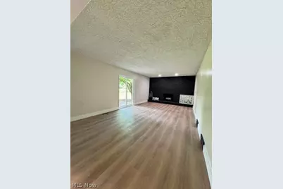 509 Marquardt Avenue NE, North Canton, OH 44720 - Photo 6