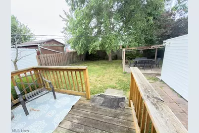 220 E 327th Street, Willowick, OH 44095 - Photo 38