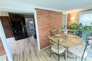 220 E 327th St, Willowick, OH 44095 - Photo 18
