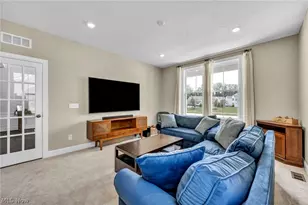 32642 Royal Troon Dr, Avon Lake, OH 44012 - Photo 16