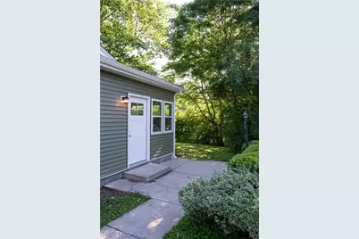 4126 Stratford Road, Youngstown, OH 44512 - Photo 2