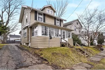 1155 Big Falls Avenue, Akron, OH 44310 - Photo 2
