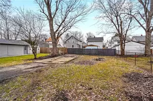 1155 Big Falls Ave, Akron, OH 44310 - Photo 4