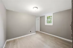 236 Manor Dr, Columbiana, OH 44408 - Photo 22