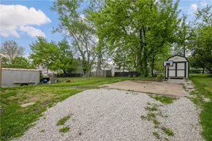 1424 S Liberty Ave, Alliance, OH 44601 - Photo 6