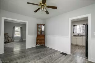 1424 S Liberty Ave, Alliance, OH 44601 - Photo 14